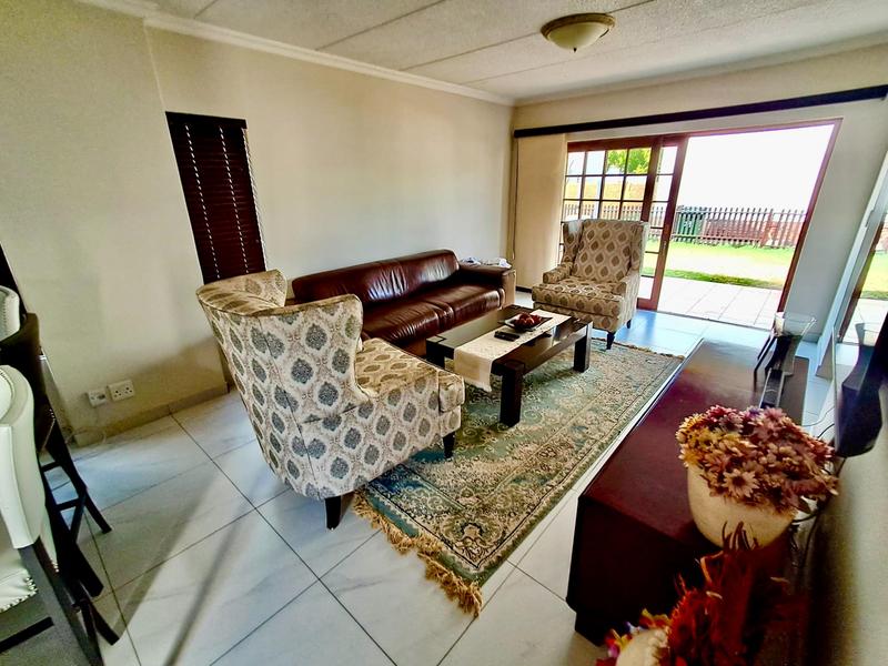 2 Bedroom Property for Sale in Montana Tuine Gauteng
