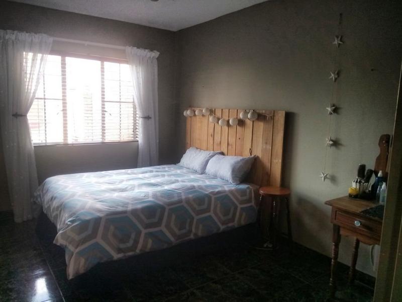 1 Bedroom Property for Sale in Rietvalleirand Gauteng
