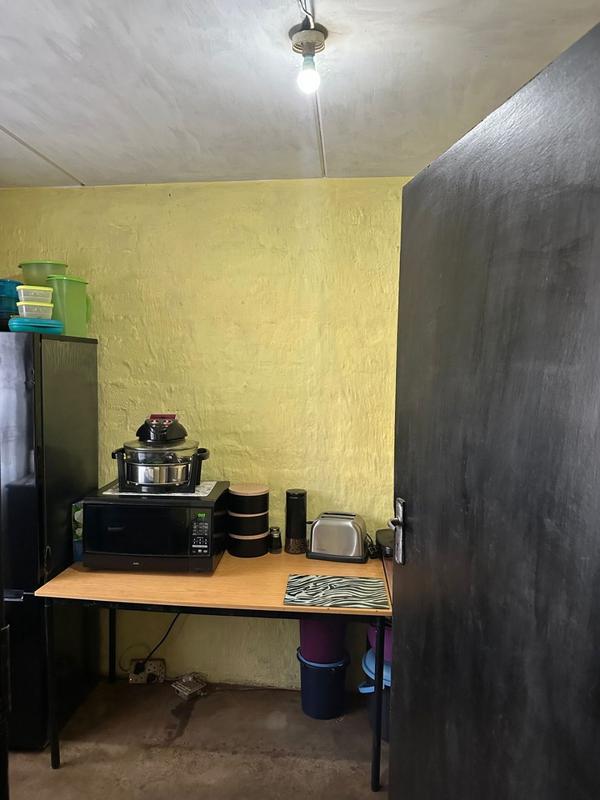 2 Bedroom Property for Sale in Lufhereng Gauteng