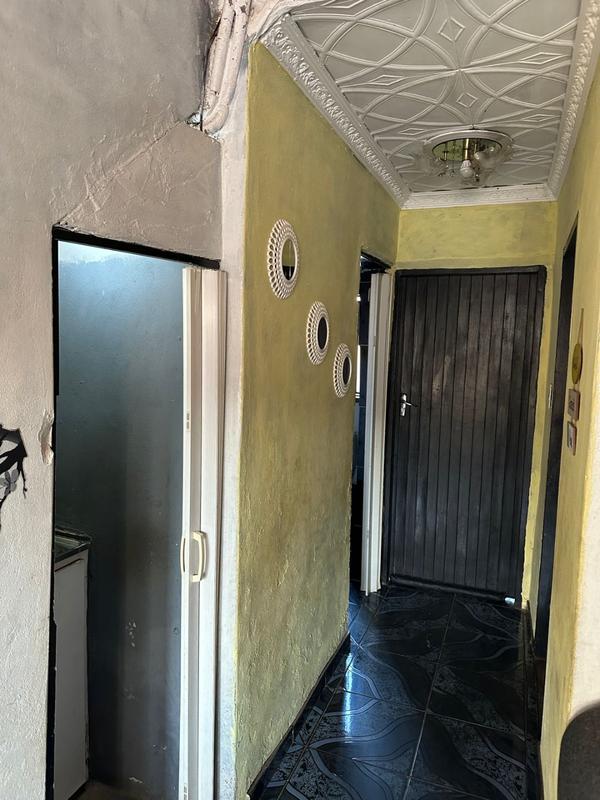 2 Bedroom Property for Sale in Lufhereng Gauteng