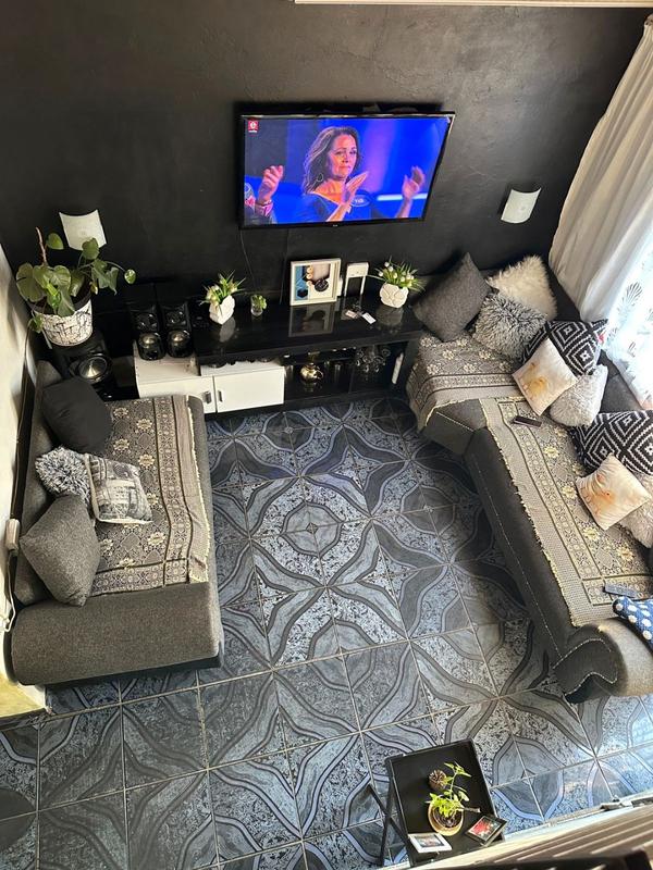 2 Bedroom Property for Sale in Lufhereng Gauteng