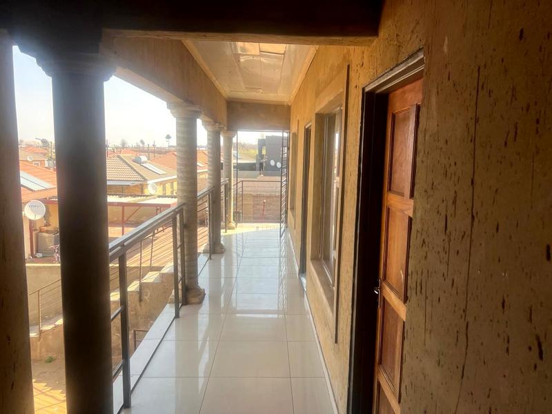 3 Bedroom Property for Sale in Lufhereng Gauteng