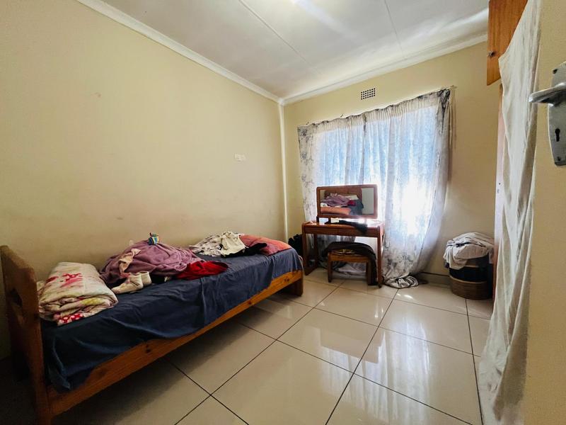 5 Bedroom Property for Sale in Birchleigh North Gauteng
