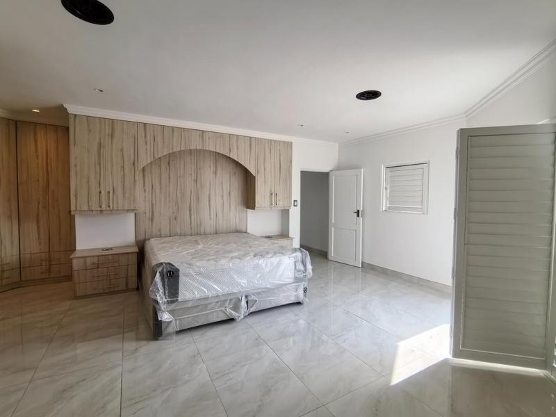 To Let 4 Bedroom Property for Rent in Bedfordview Gauteng