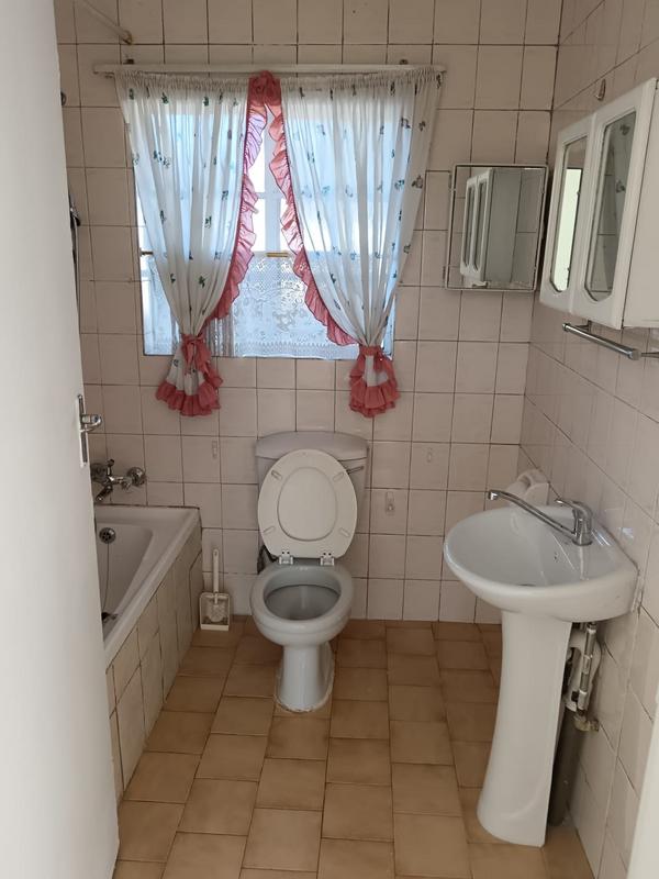 To Let 1 Bedroom Property for Rent in Meadowbrook Gauteng