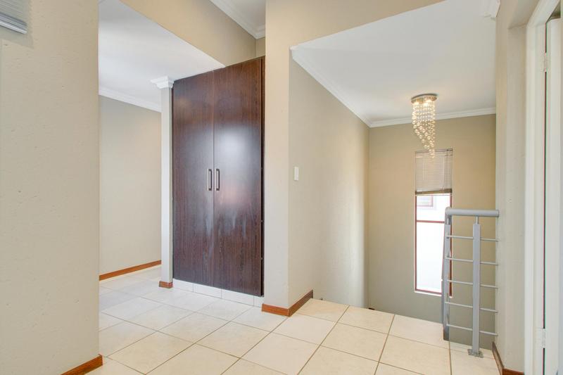 To Let 4 Bedroom Property for Rent in Broadacres Gauteng