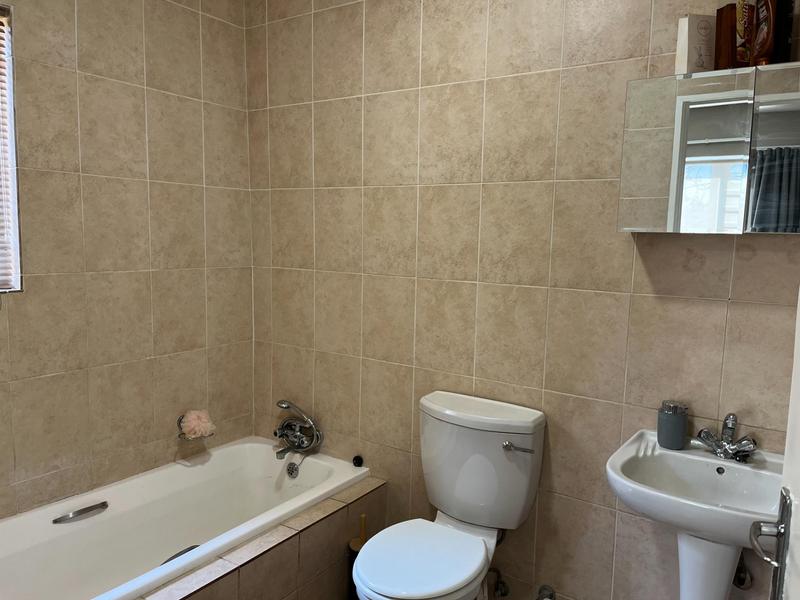 2 Bedroom Property for Sale in Clubview Gauteng