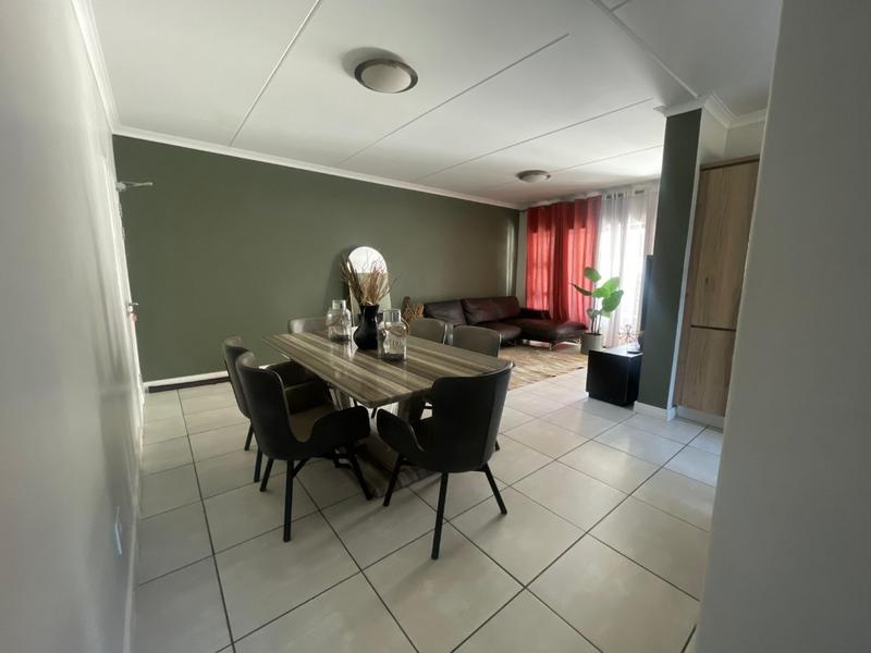 3 Bedroom Property for Sale in Willow Park Manor Gauteng
