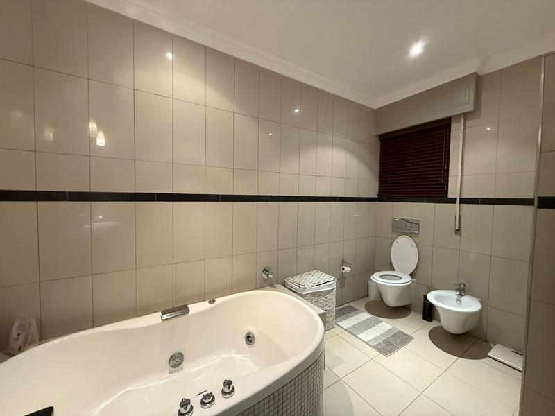 2 Bedroom Property for Sale in Morningside Gauteng
