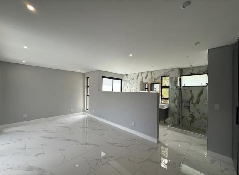 5 Bedroom Property for Sale in Morningside Gauteng