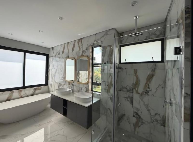 5 Bedroom Property for Sale in Morningside Gauteng