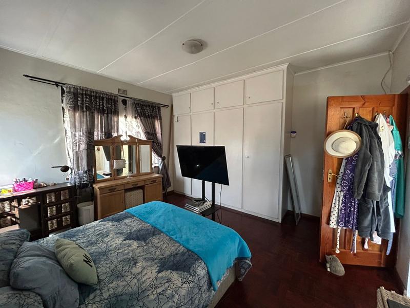 6 Bedroom Property for Sale in Valhalla Gauteng