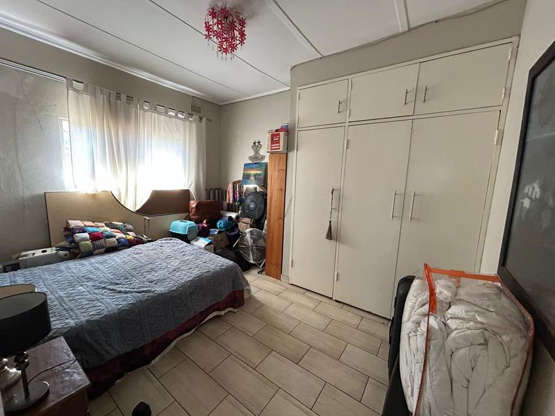 6 Bedroom Property for Sale in Valhalla Gauteng
