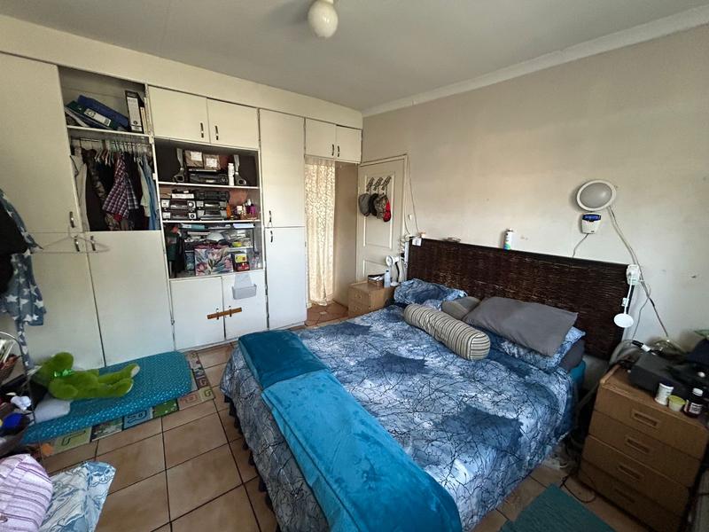 6 Bedroom Property for Sale in Valhalla Gauteng