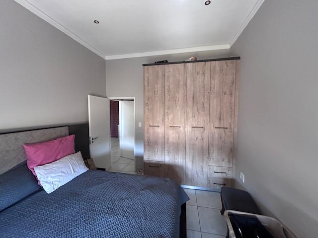 To Let 2 Bedroom Property for Rent in Rietvalleirand Gauteng