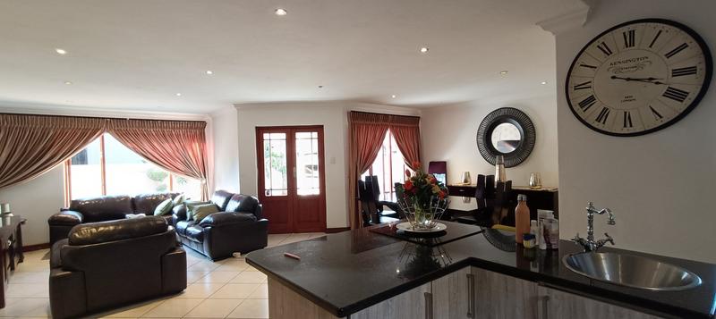 3 Bedroom Property for Sale in Green Acres Estate Gauteng