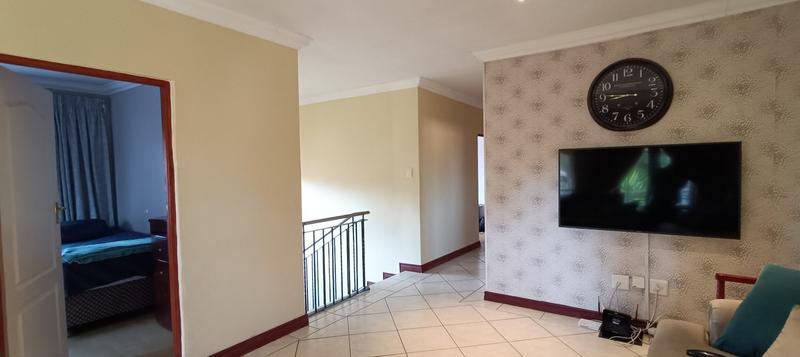 3 Bedroom Property for Sale in Green Acres Estate Gauteng