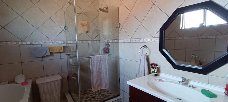 3 Bedroom Property for Sale in Green Acres Estate Gauteng