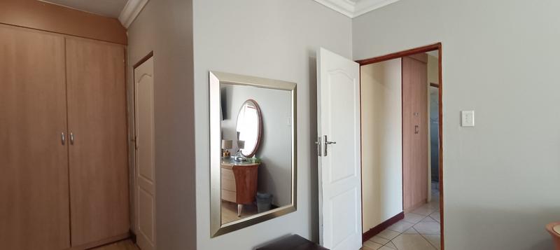 3 Bedroom Property for Sale in Green Acres Estate Gauteng