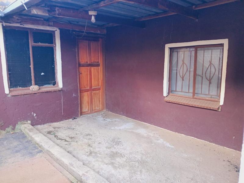2 Bedroom Property for Sale in Dobsonville Gauteng