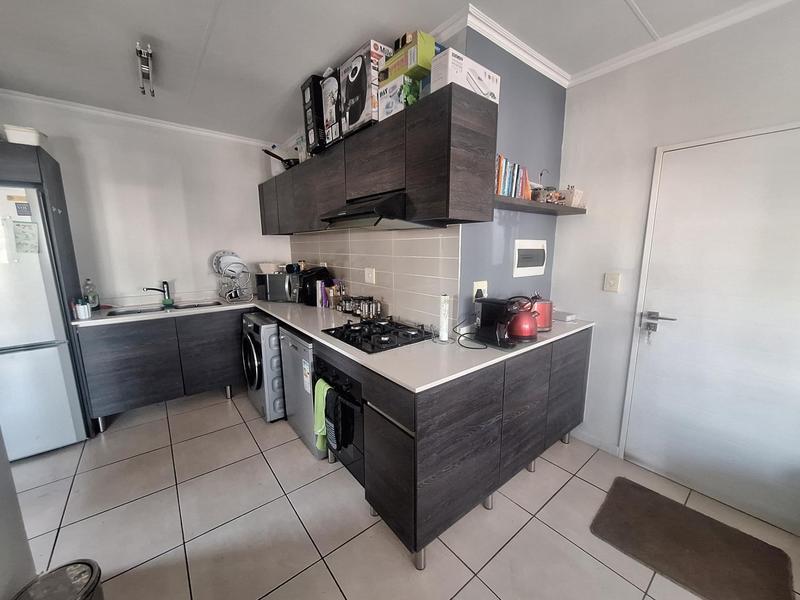 1 Bedroom Property for Sale in Equestria Gauteng