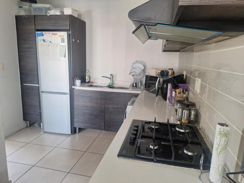 1 Bedroom Property for Sale in Equestria Gauteng