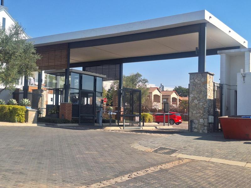 1 Bedroom Property for Sale in Equestria Gauteng