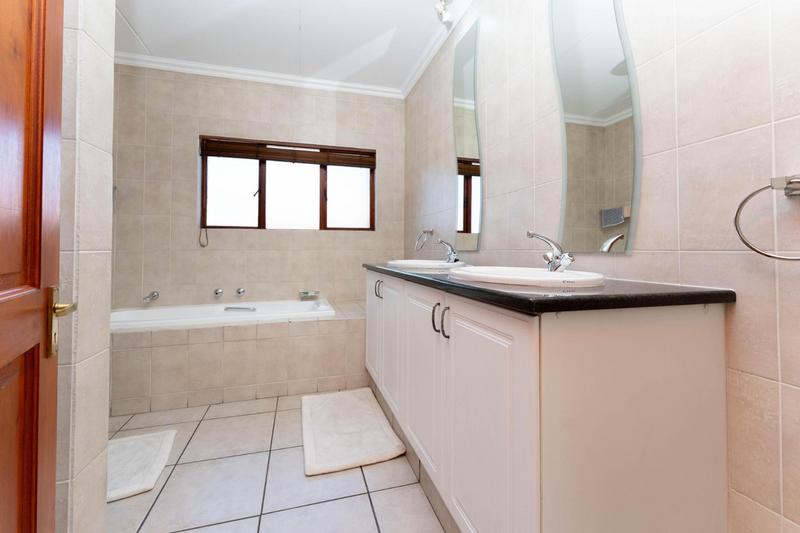 3 Bedroom Property for Sale in Craigavon Gauteng