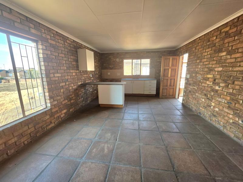 1 Bedroom Property for Sale in Elspark Gauteng