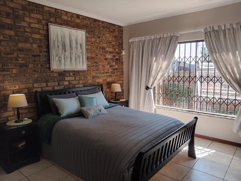 4 Bedroom Property for Sale in Greenhills Gauteng