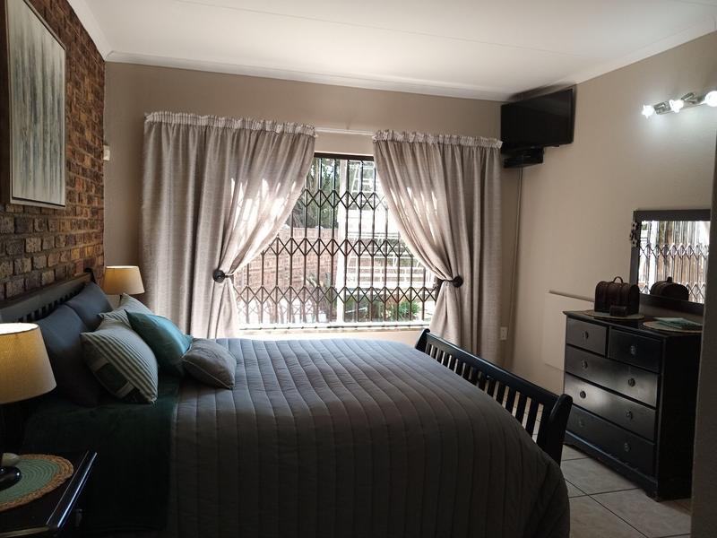 4 Bedroom Property for Sale in Greenhills Gauteng