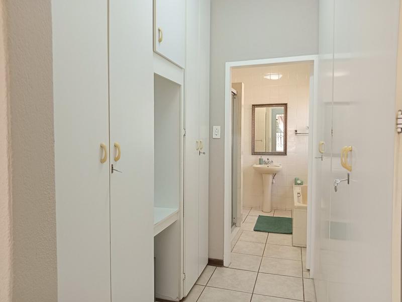 4 Bedroom Property for Sale in Greenhills Gauteng