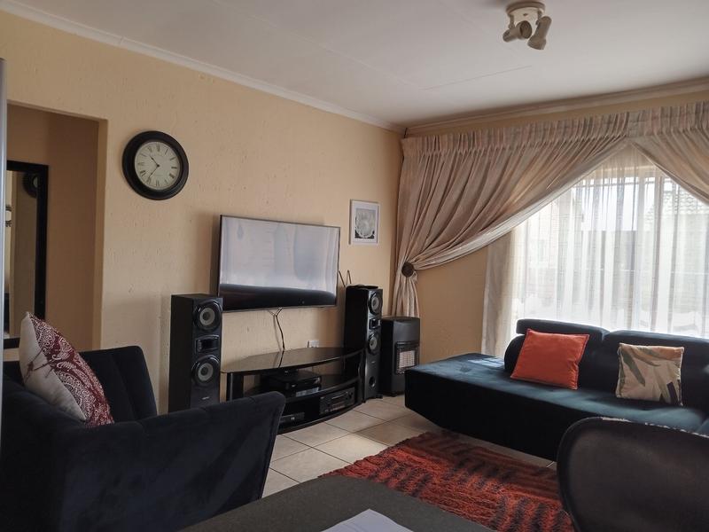 3 Bedroom Property for Sale in Greenhills Gauteng