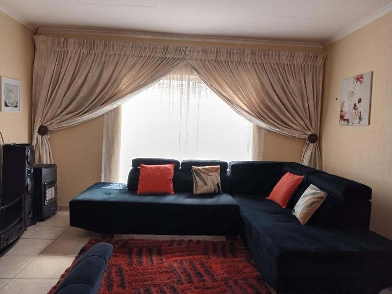 3 Bedroom Property for Sale in Greenhills Gauteng
