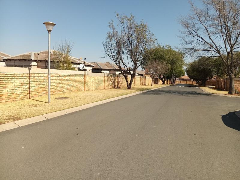 3 Bedroom Property for Sale in Greenhills Gauteng