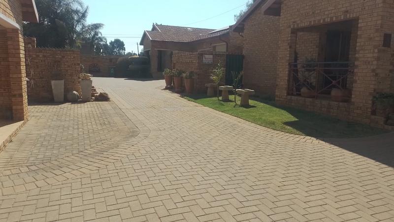 3 Bedroom Property for Sale in Greenhills Gauteng
