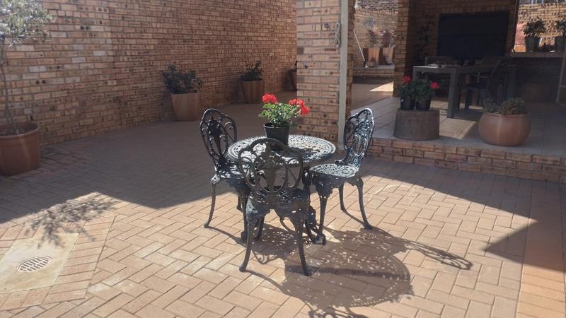 3 Bedroom Property for Sale in Greenhills Gauteng