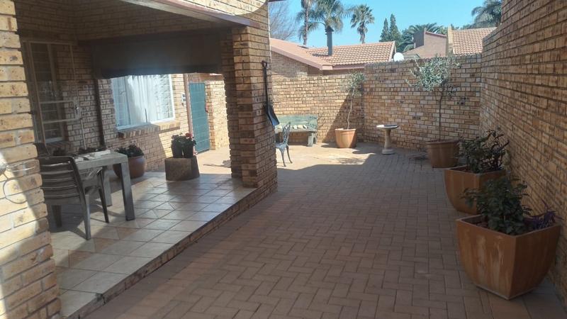 3 Bedroom Property for Sale in Greenhills Gauteng