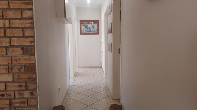 3 Bedroom Property for Sale in Greenhills Gauteng