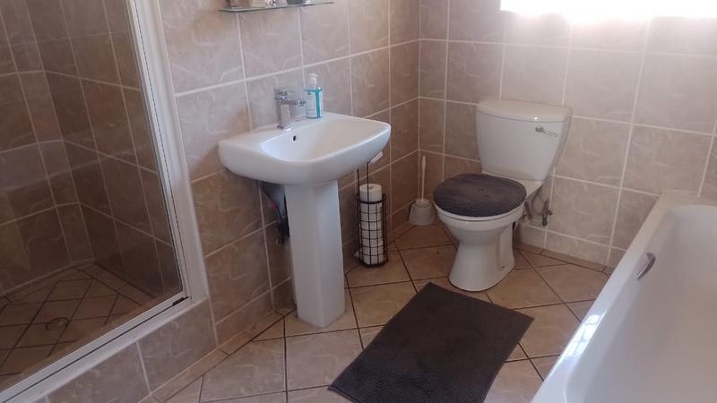 3 Bedroom Property for Sale in Greenhills Gauteng