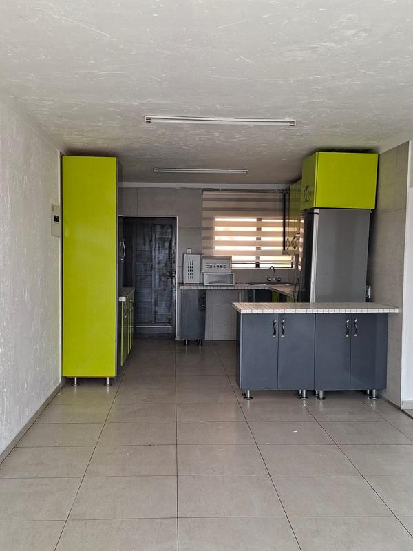 To Let 2 Bedroom Property for Rent in Naturena Gauteng