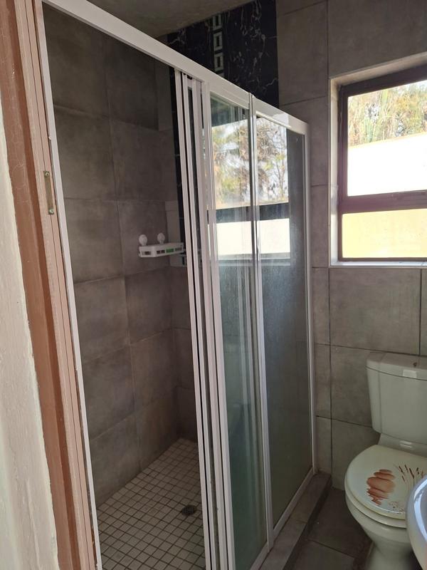 To Let 2 Bedroom Property for Rent in Naturena Gauteng