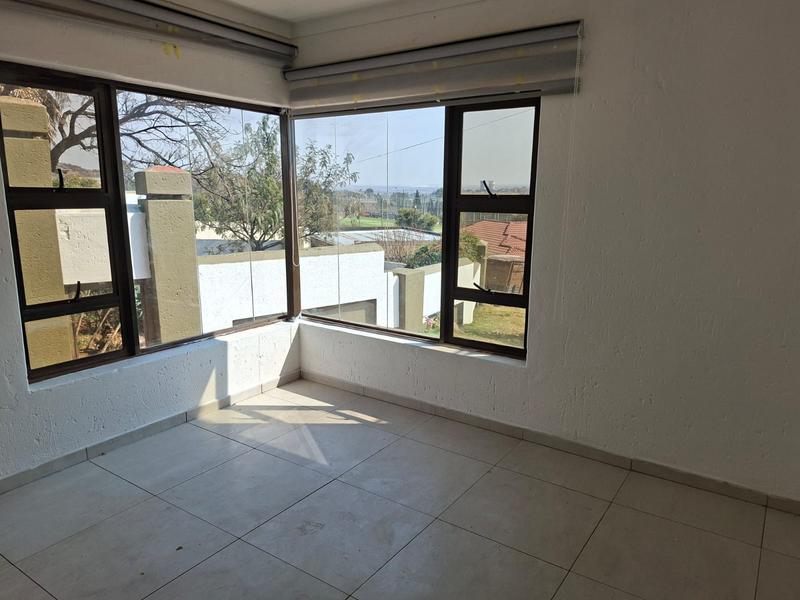 To Let 2 Bedroom Property for Rent in Naturena Gauteng