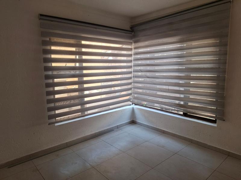 To Let 2 Bedroom Property for Rent in Naturena Gauteng