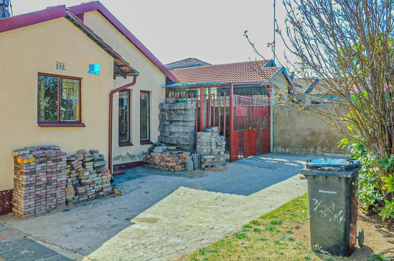 2 Bedroom Property for Sale in Birch Acres Gauteng