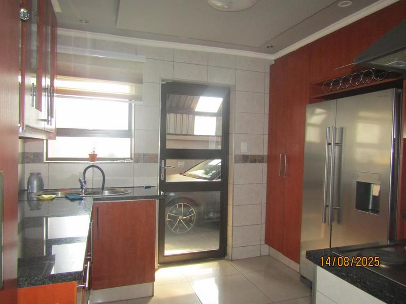 4 Bedroom Property for Sale in Vosloorus Gauteng