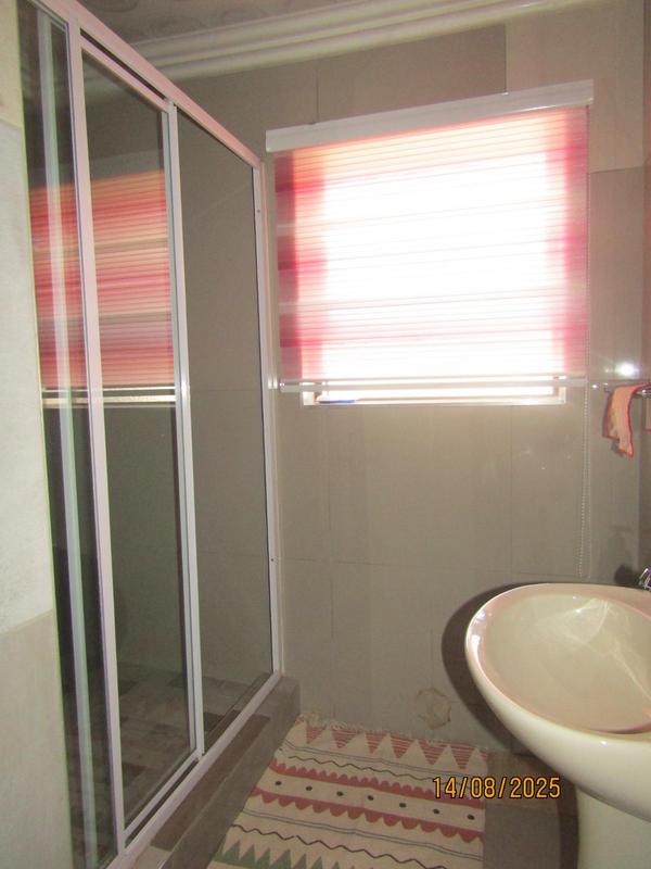 4 Bedroom Property for Sale in Vosloorus Gauteng