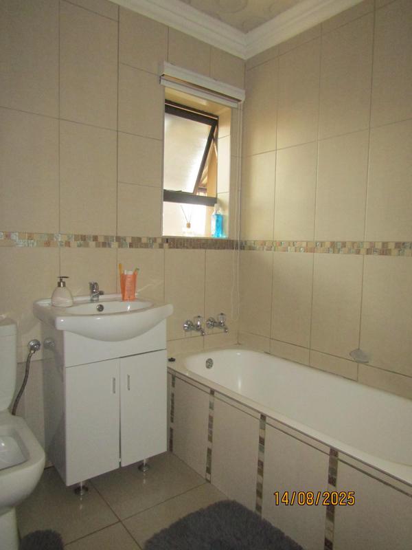 4 Bedroom Property for Sale in Vosloorus Gauteng
