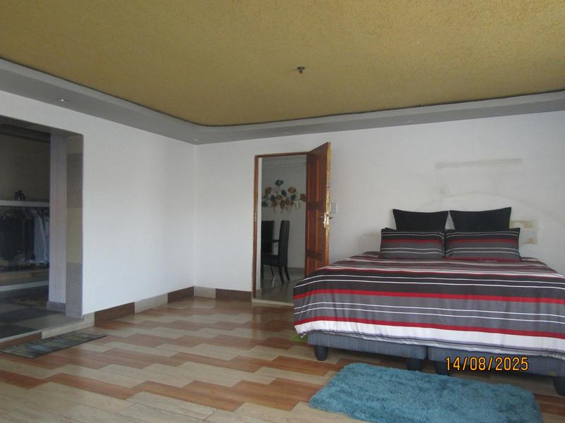 4 Bedroom Property for Sale in Vosloorus Gauteng