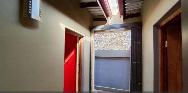 5 Bedroom Property for Sale in Parkhaven Gauteng